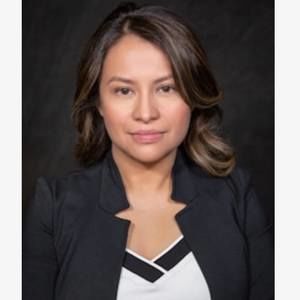 Meet your Posher, Ellie